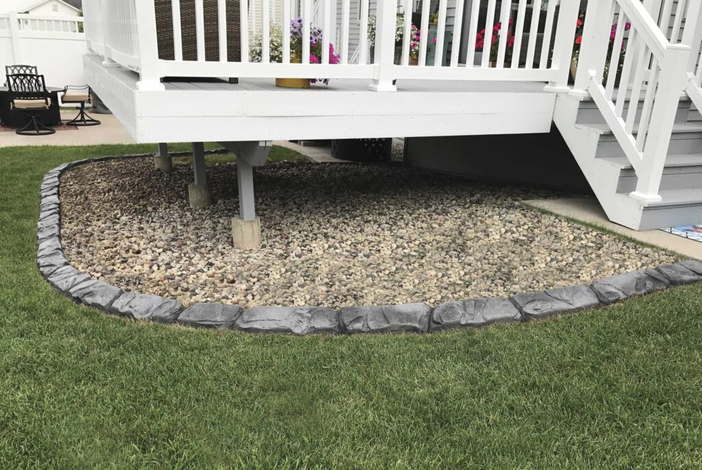 deck-border-concrete-curbing