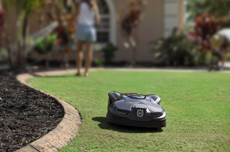 robotic-mower-concrete-edging