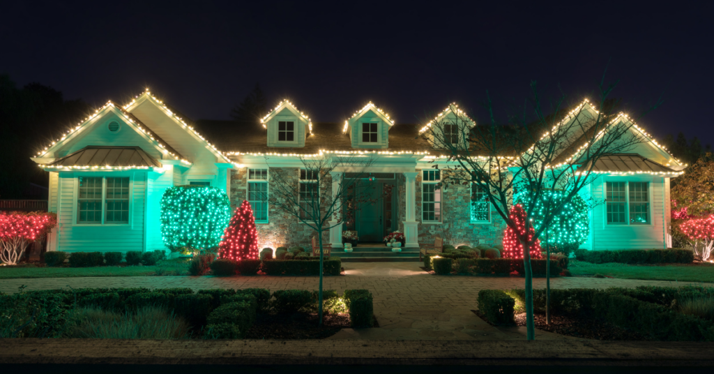 How Much Does It Cost To Have Outdoor Christmas Lights Installed? 2 How Much Does It Cost To Have Outdoor Christmas Lights Installed